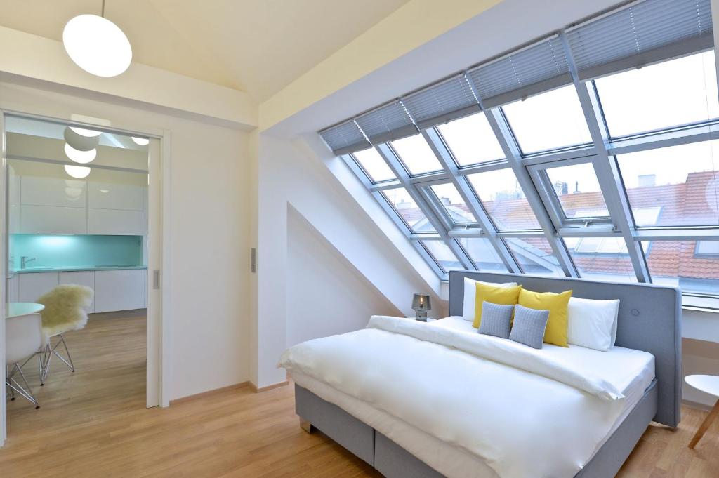 Designer Loft Wenceslas Sq room 1