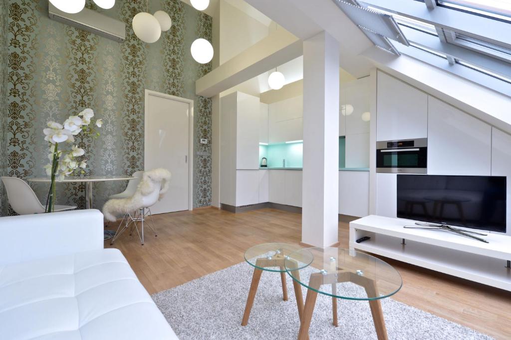 Designer Loft Wenceslas Sq room 3